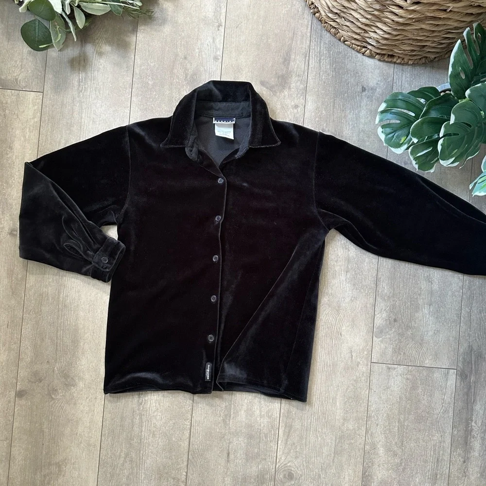 Vintage 90s Oshkosh B’Gosh Genuine Girls Luxurious Black Velvet Button Up Shirt